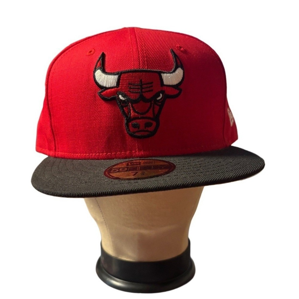 New Era 59Fifty NBA Chicago Bulls Hat Red/Black ‎ Snapback Hat Cap, Size 7 528